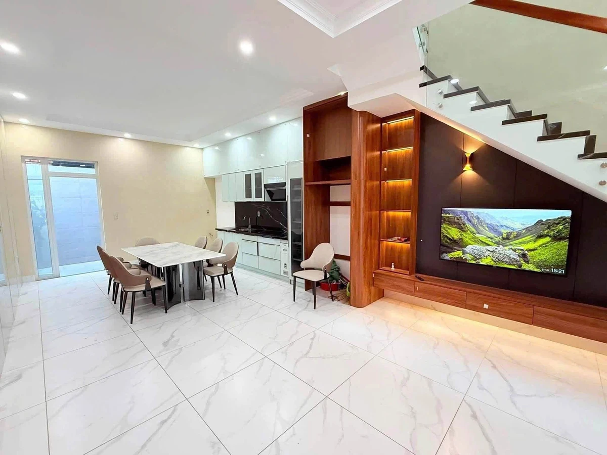 Bán nhà 100m2 Mạc Đỉnh Chi, Phường 4, Vũng Tàu - 8.3 tỷ - Ảnh thu nhỏ 4