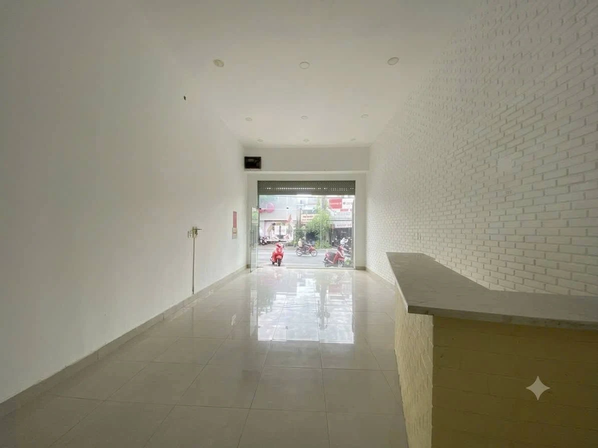 Cho thuê mặt bằng kinh doanh 67,5m² Yersin, Thủ Dầu Một - Ảnh 1