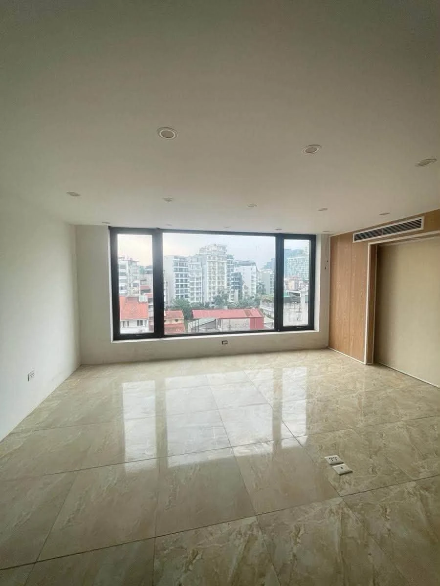 Bán toà văn phòng 7 tầng mặt phố Âu Cơ Tây Hồ 65 tỷ - Ảnh thu nhỏ 4