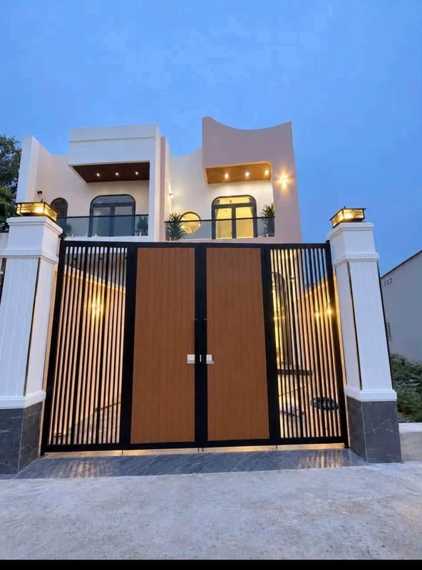 Bán nhà 1 trệt 1 lầu 3PN 80m² An Ngãi Vũng Tàu, giá 2.4 tỷ