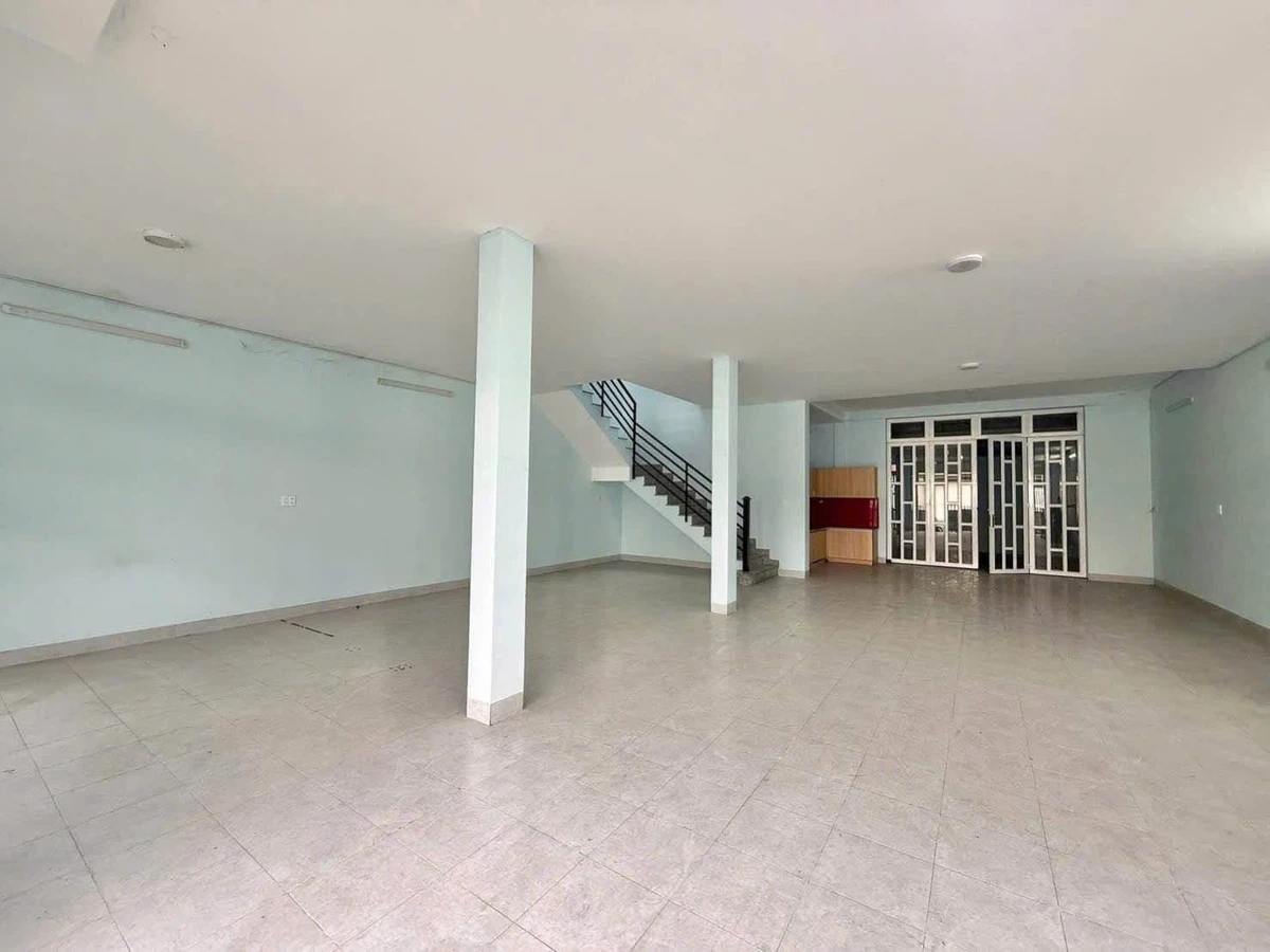 Cho thuê nhà mặt tiền 250m² 2PN 4WC Đồng Nai 12 triệu/tháng - Ảnh thu nhỏ 2