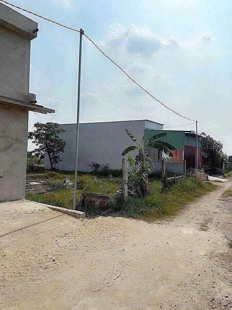 Bán đất 90m2 Đức Hòa Long An 600 triệu sổ riêng - Ảnh thu nhỏ 2