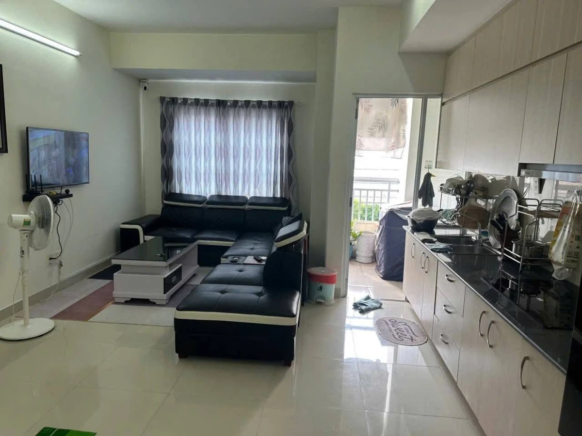 Cho thuê căn hộ 64m² 1 PN + phòng làm việc full nội thất 6,5 triệu/tháng Bình Hòa - Ảnh 1