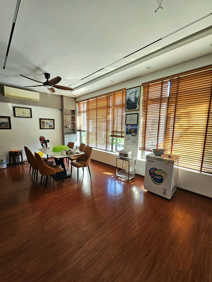 Bán nhà 4 tầng 4PN, 60m2, gần cây xăng Cao Thắng - Ảnh thu nhỏ 2
