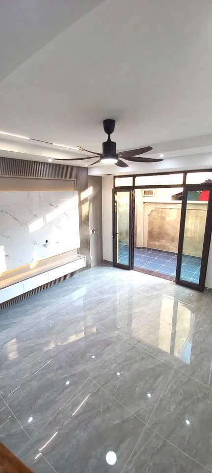 Bán nhà 4 tầng 42m² 4 phòng ngủ gần Aeon Mall Phố Thiên Lôi - Ảnh thu nhỏ 4