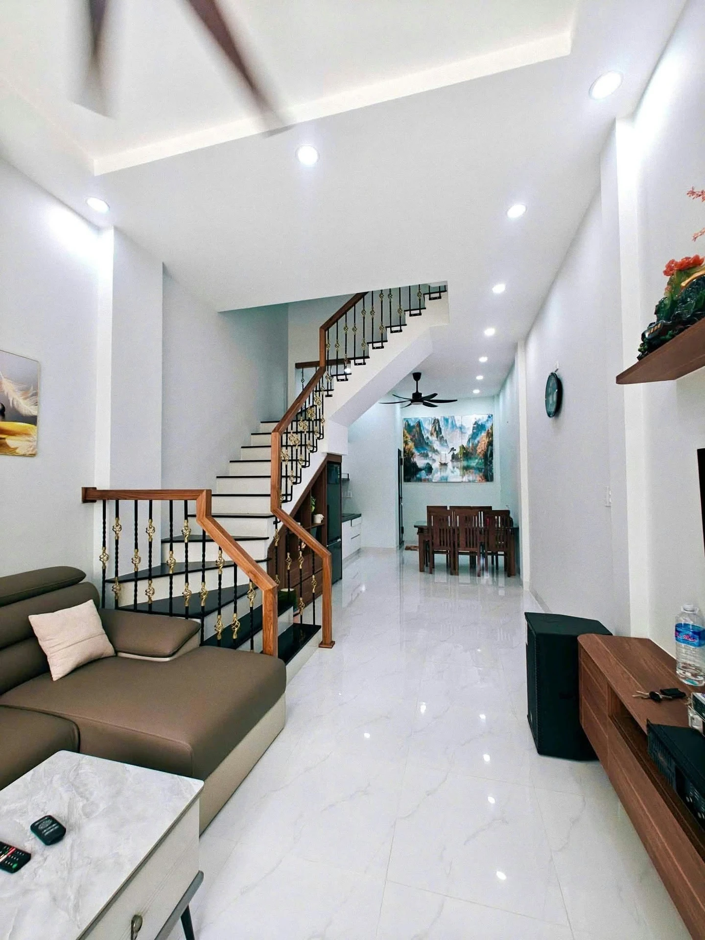 Bán nhà hẻm 3 tầng Quy Nhơn 40,6m2 4 tỷ 950 triệu - Ảnh 1