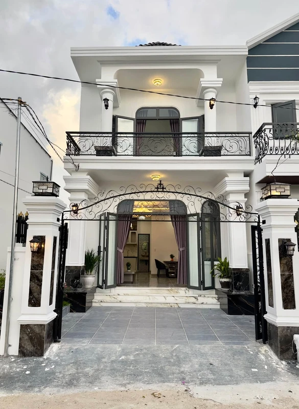 Bán nhà hoàn công 2 mặt tiền 72m2, 3PN full nội thất tại Xã Diên An, Khánh Hòa