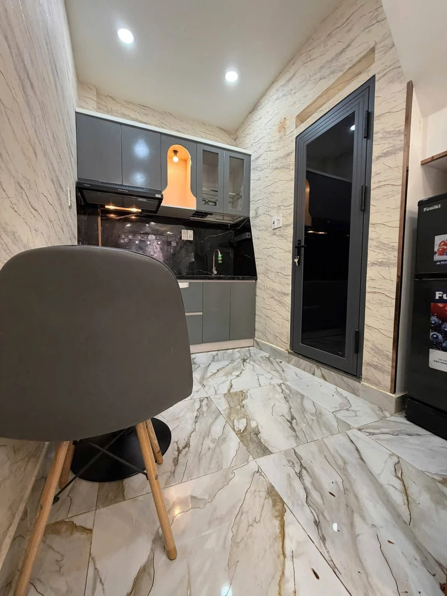 Bán nhà hẻm 3 tầng 3PN, 24m2, đường Trần Phú, Quận 5, giá 4 tỷ - Ảnh 1