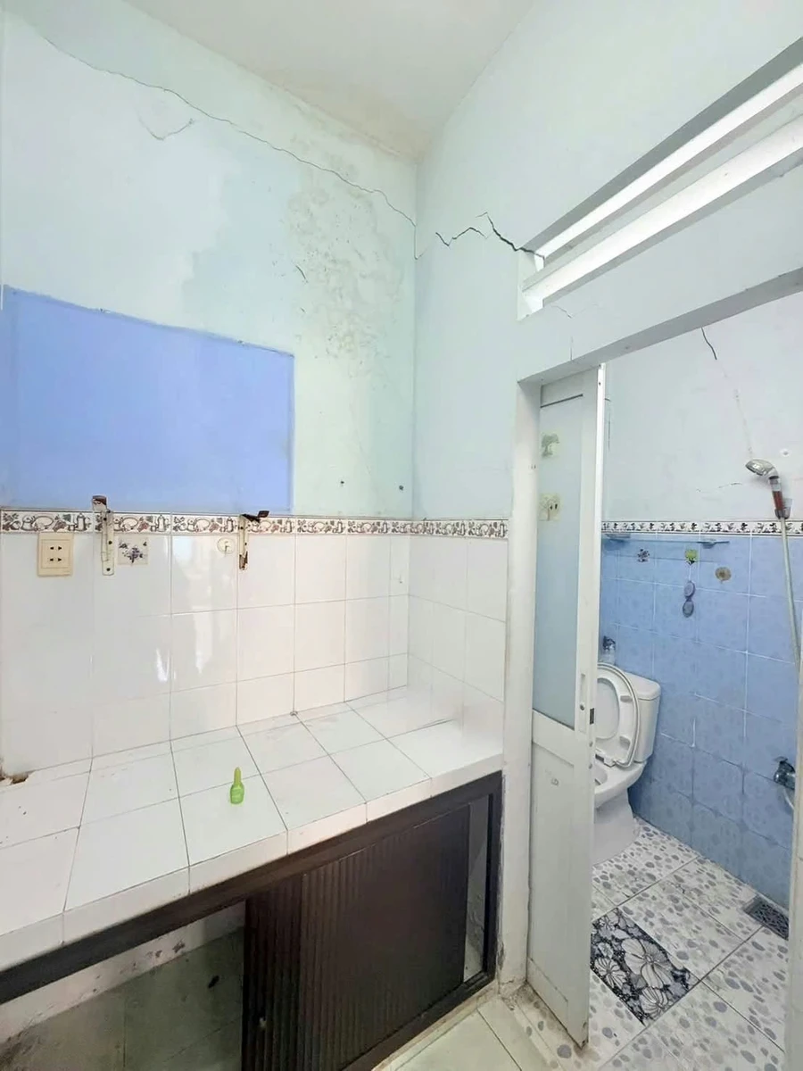 Bán nhà 1 phòng ngủ 26,6m² Phường 15 Quận 4 giá 1.8 tỷ - Ảnh thu nhỏ 3
