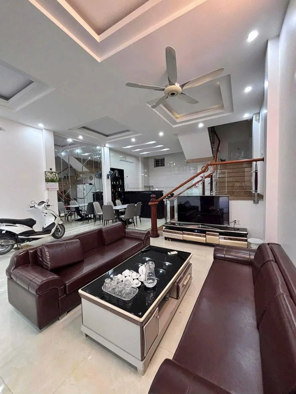Bán nhà 3 tầng 176m² Phường Đông Thọ, Quận 9 - Ảnh 1