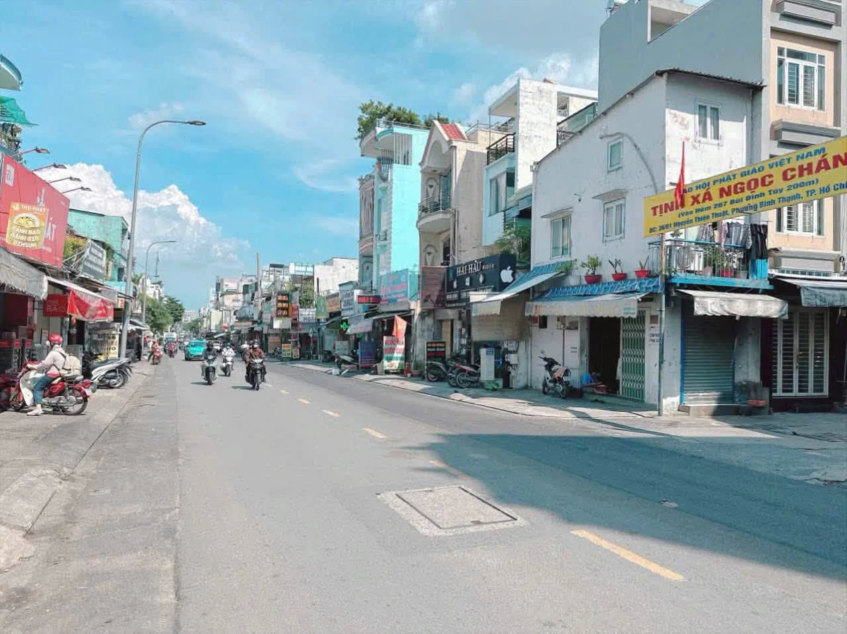 Nhà mặt tiền 7 lầu 78.66m², Bùi Đình Tuý, Bình Thạnh - 19.9 tỷ - Ảnh thu nhỏ 2