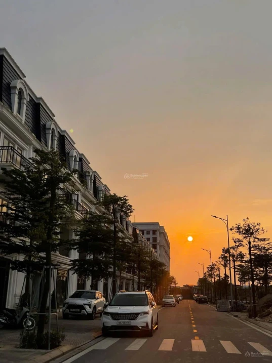 Thời điểm tốt để sở hữu nhà 4 tầng shophouse - Phú Xuân City - Ảnh 1