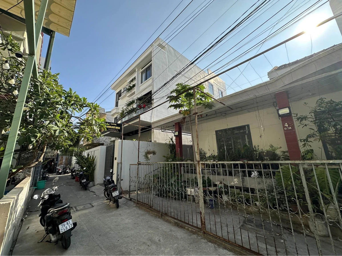Bán đất tặng nhà gần biển Hòn Chồng Nha Trang 165m² - Ảnh thu nhỏ 2