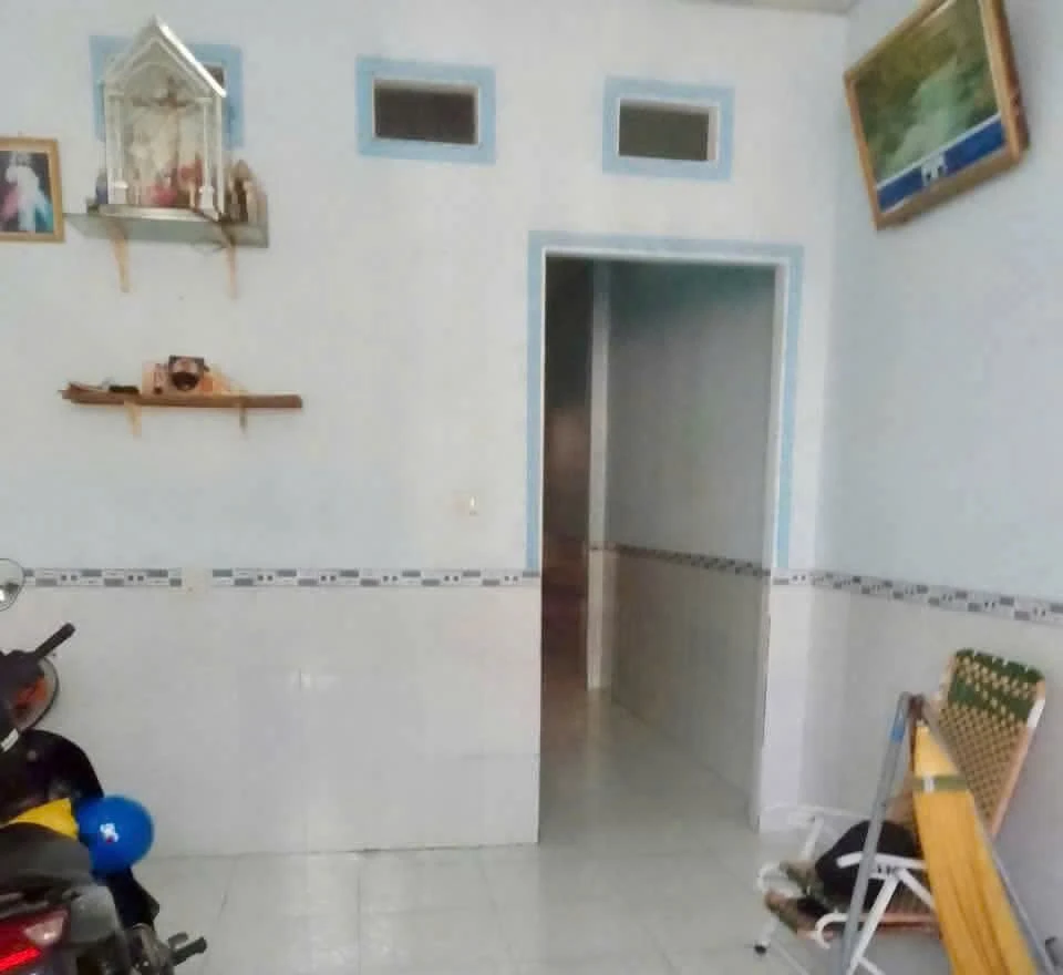 Bán nhà đường Ngọc Hân Công Chúa, Vĩnh Quang, Rạch Giá, 4,5x24m giá 1,7 tỷ - Ảnh 1