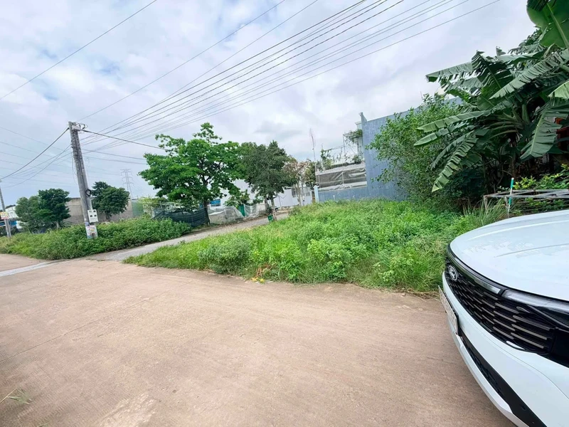 Bán đất góc 2 mặt tiền 7x20m sổ riêng 1 tỷ 5