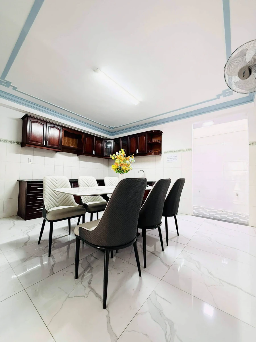 Bán nhà 4 tầng 68m² hẻm ô tô Trung Mỹ Tây 19, Quận 12 - Ảnh thu nhỏ 3