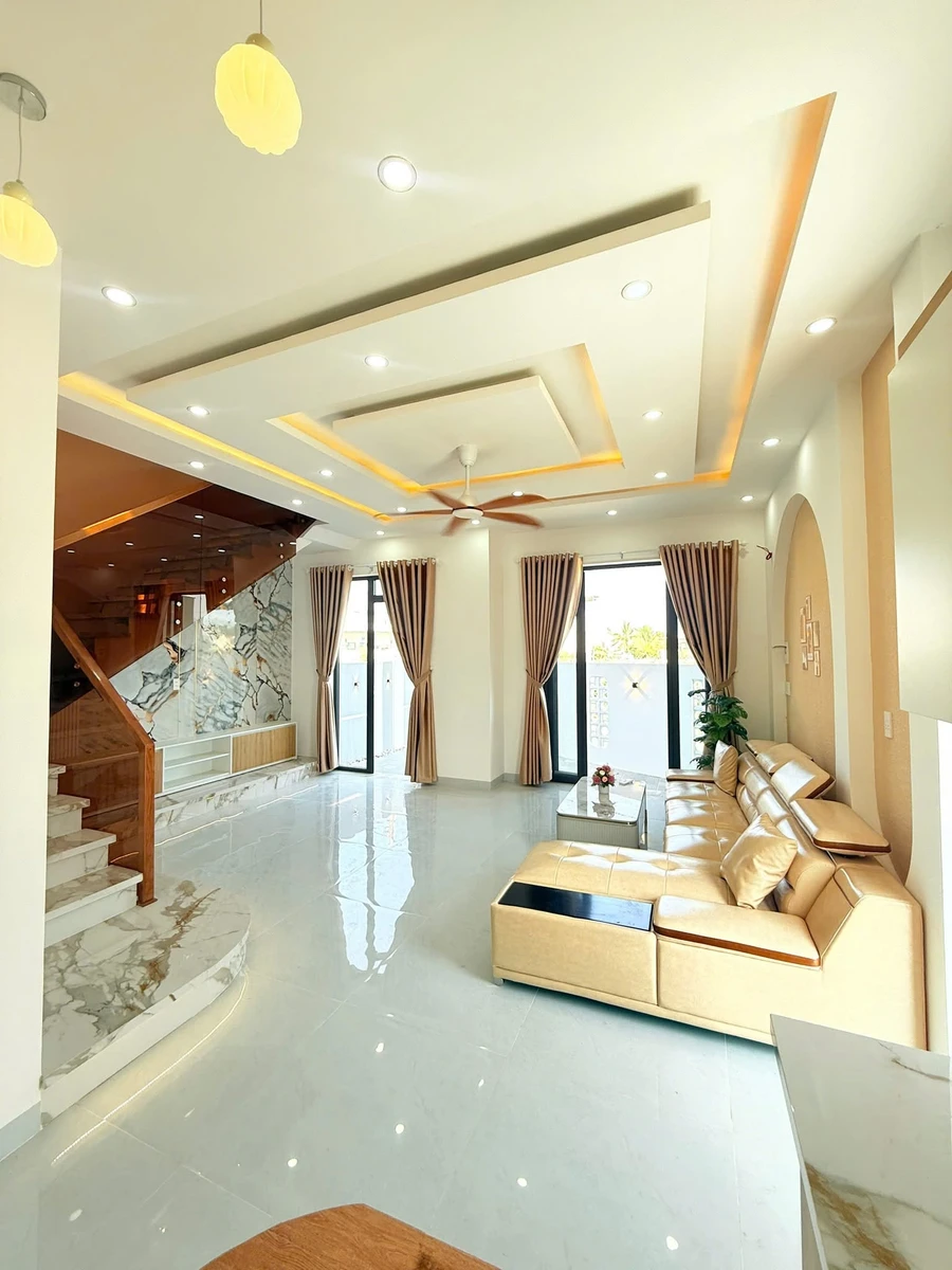Bán nhà mặt tiền Mương Tháo Diễn Phú 177m² 3PN 2,2 tỷ - Ảnh thu nhỏ 2