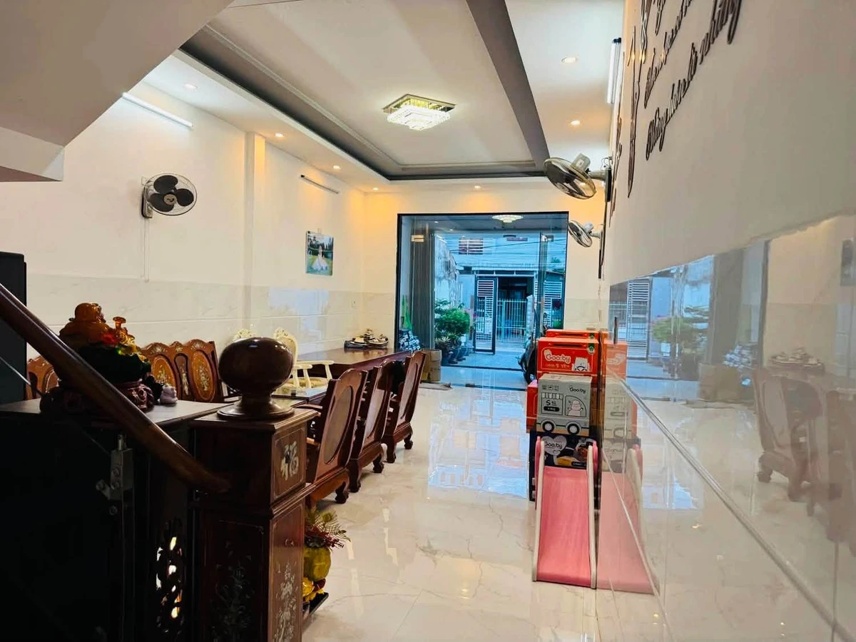 Bán nhà 2 tầng mặt tiền Lê Trung Ngôn, 145m2, 3.7 tỷ - Ảnh thu nhỏ 2