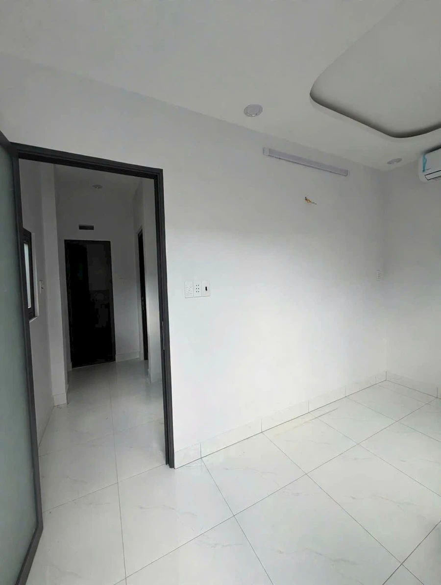 Bán nhà hẻm Huỳnh Tấn Phát, Quận 7, 32m², 4PN, 3.89 tỷ - Ảnh thu nhỏ 5