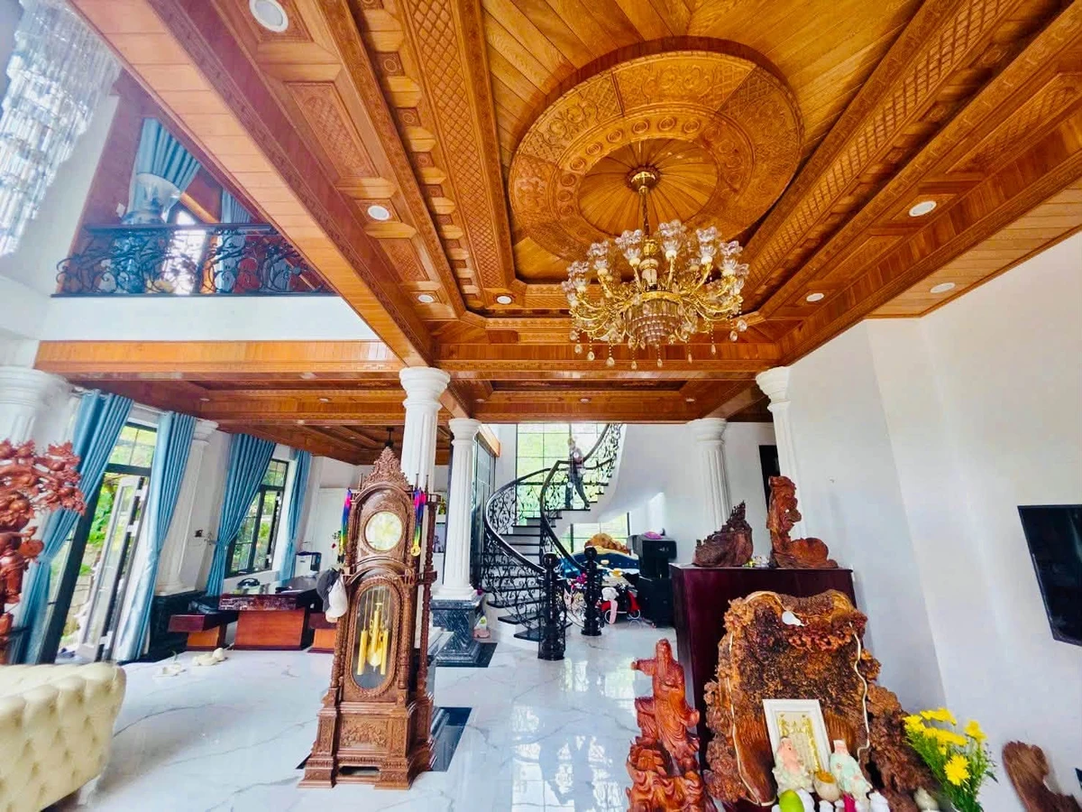 Bán biệt thự mặt tiền 318m2, 5PN, Huế - Ảnh thu nhỏ 3