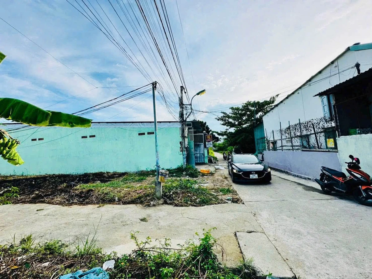 Bán đất 2 mặt tiền 148,6m² Nguyễn Xiển Nha Trang - Ảnh 1