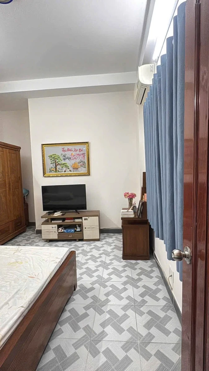 Bán nhà 4 tầng 42.4m² 4PN/4WC Quận 4 nhỉnh 5 tỷ - Ảnh thu nhỏ 3