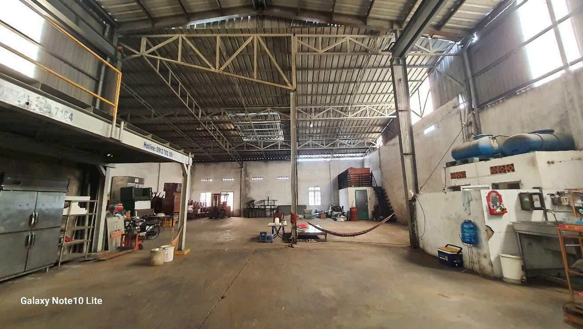 Bán xưởng mặt tiền Quốc lộ 13, 805m², Bình Dương, 29 tỷ - Ảnh thu nhỏ 4