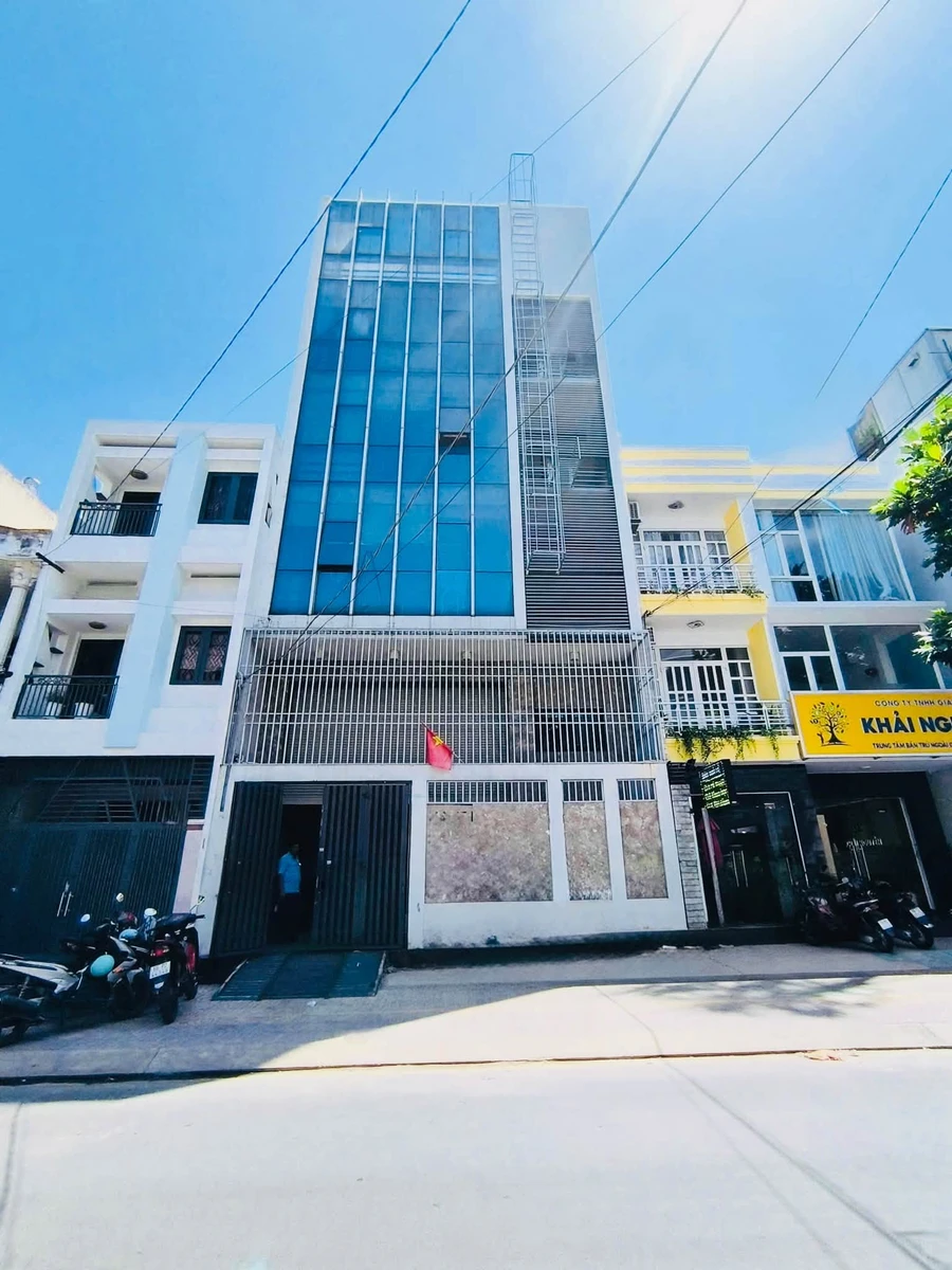 Bán shophouse mặt tiền Thống Nhất Tân Phú 8x18m 30 tỷ - Ảnh 1