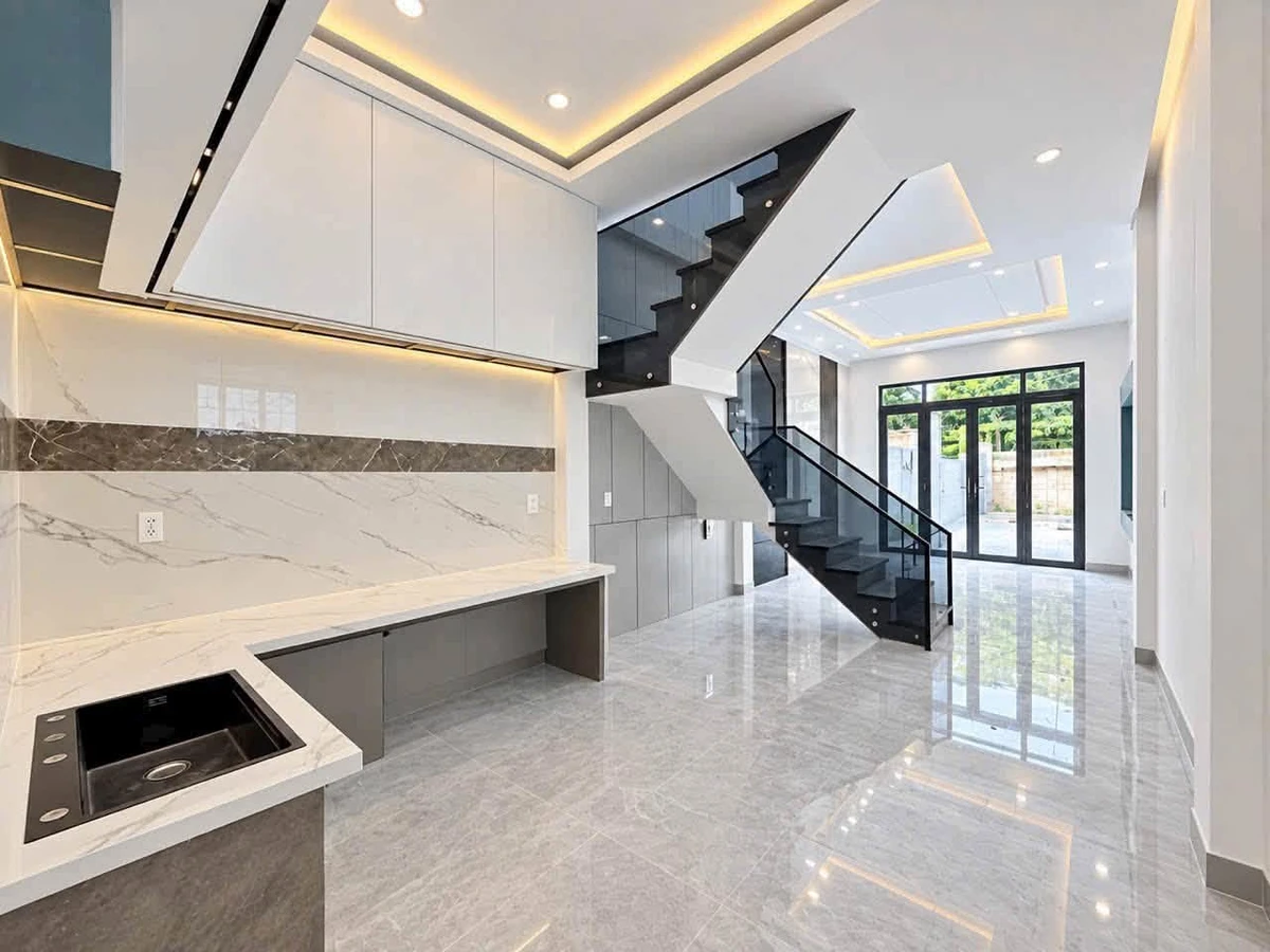 Bán nhà phố 1 trệt 1 lầu 123m2, 4 phòng ngủ, hẻm ô tô, P. Tân Phong, Biên Hòa - Ảnh thu nhỏ 5