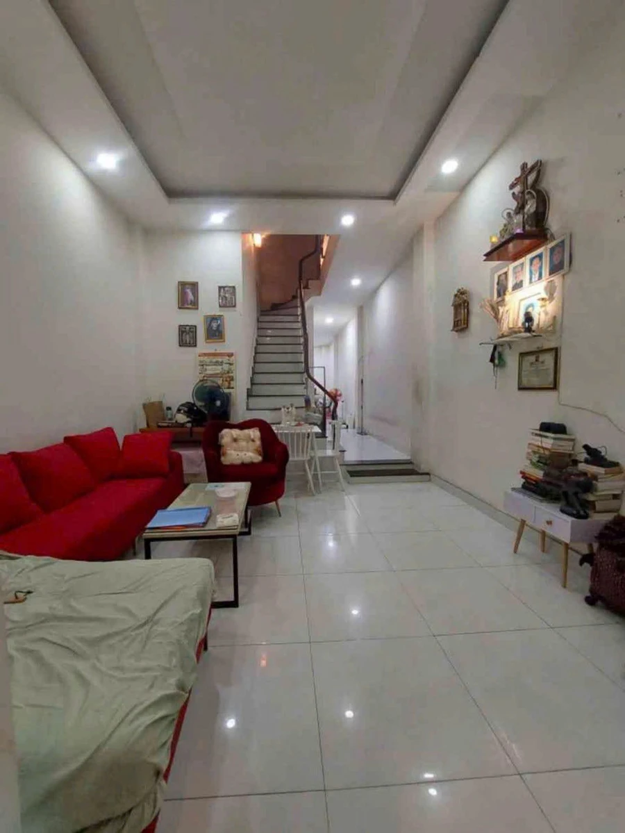 Bán nhà hẻm 4 phòng ngủ 87m² gần Bệnh viện Hồng Đức, Gò Vấp, giá 6,99 tỷ - Ảnh thu nhỏ 2