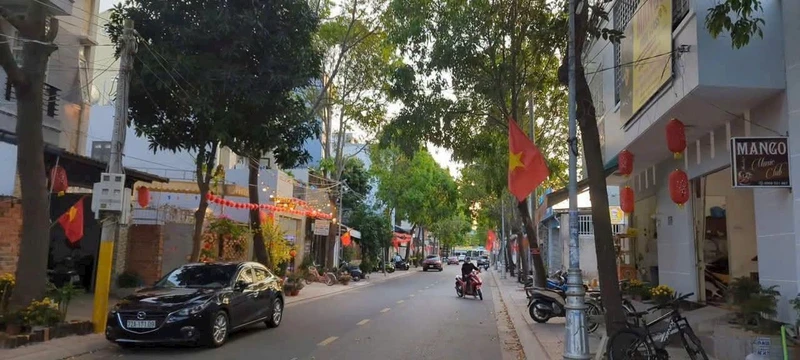 Bán nhà mặt tiền đường Bến Nôm, 100m2, giá 7,5 tỷ, Phường Rạch Dừa, Vũng Tàu