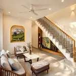 Bán nhà 4 tầng 57m² đối diện Quận 1, Bến Vân Đồn - Ảnh thu nhỏ 2