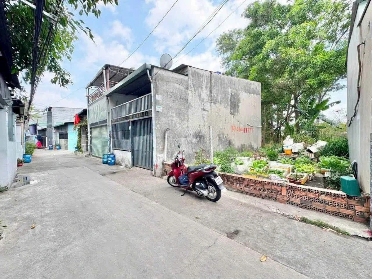 Bán nhà phố 64,6 m2 giá 2 tỷ 950 triệu Dĩ An - Ảnh thu nhỏ 3