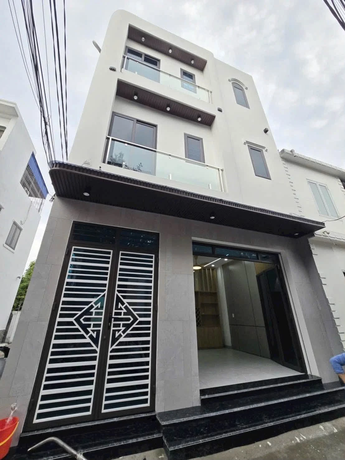Bán nhà 3 tầng 3 ngủ 47m² Quỳnh Cư Hồng Bàng 2,35 tỷ - Ảnh 1