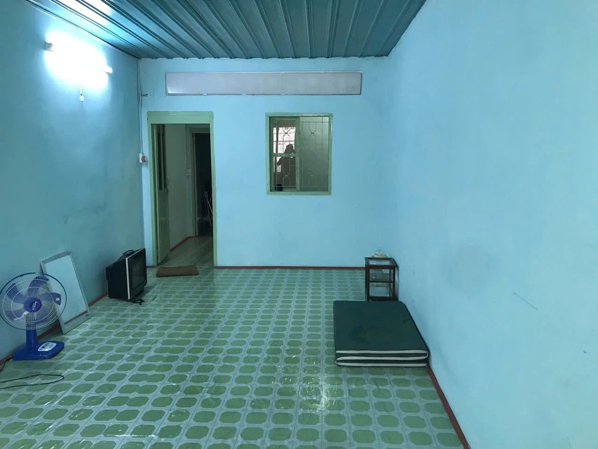 Bán nhà cũ Tôn Đản Q4, 54m2, 620 triệu - Ảnh thu nhỏ 4