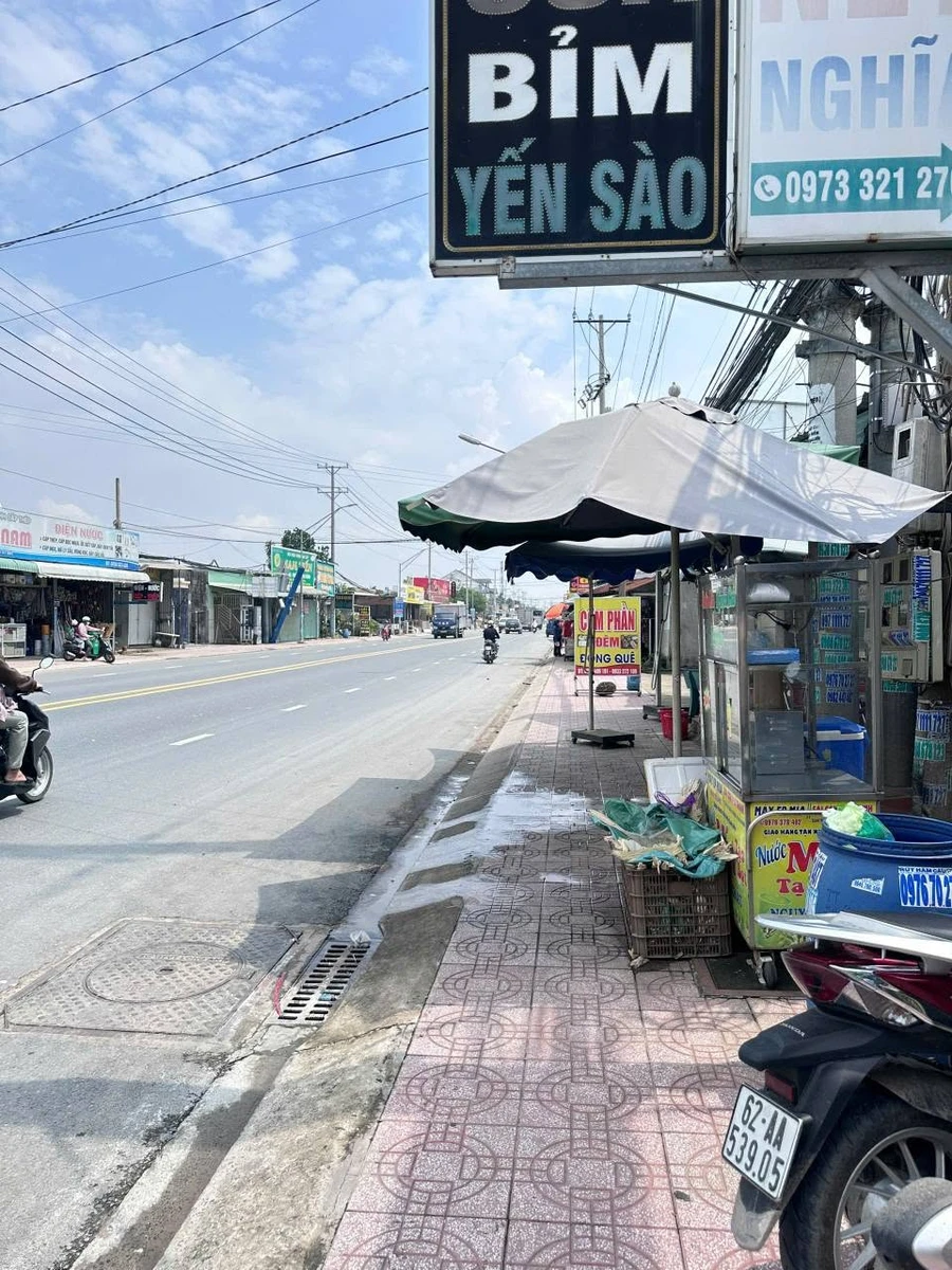 Bán 2 nhà liền kề mặt tiền 229m2, 8 tỷ tại Tây Ninh - Ảnh thu nhỏ 2