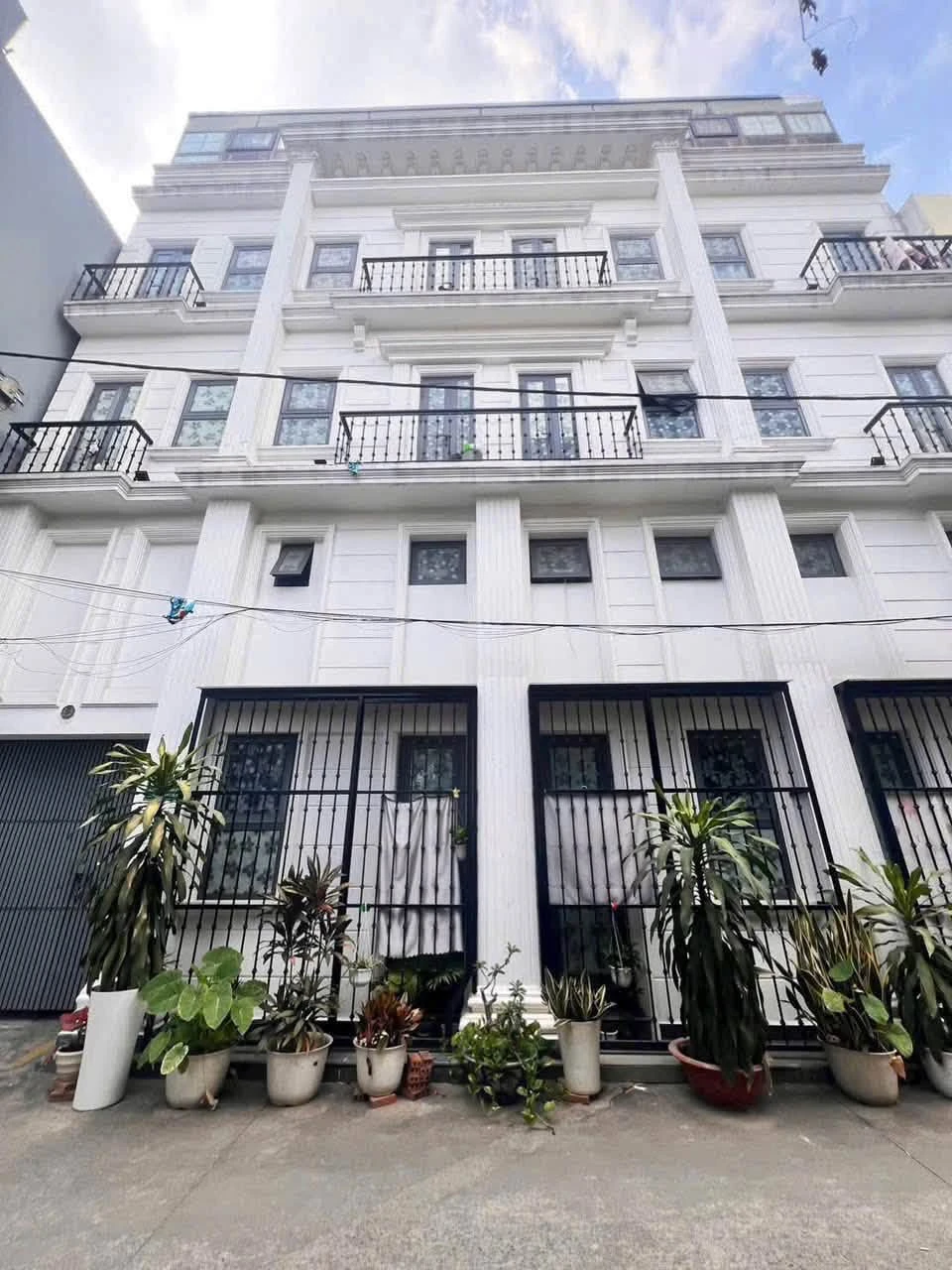 Bán căn hộ dịch vụ 20 phòng 216m² Linh Đông Thủ Đức 12,5 tỷ - Ảnh 1