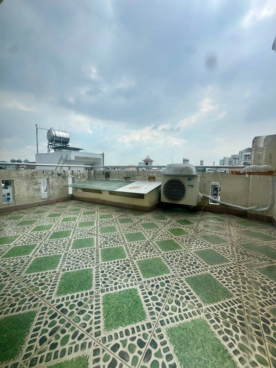 Bán nhà 5 tầng 5PN đường Lạc Long Quân, Quận 11, 53m², giá 8 tỷ - Ảnh thu nhỏ 4