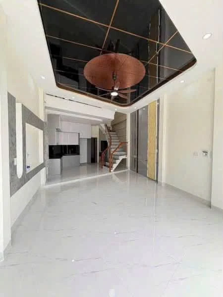 Bán nhà 2 tầng 3PN 140m² Bình Tân 2,75 tỷ - Ảnh thu nhỏ 2