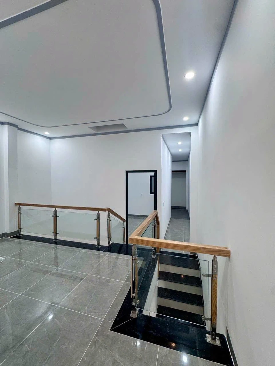 Bán nhà sổ riêng 1 trệt 1 lầu 3 phòng ngủ Trảng Dài 3,86 tỷ - Ảnh thu nhỏ 3
