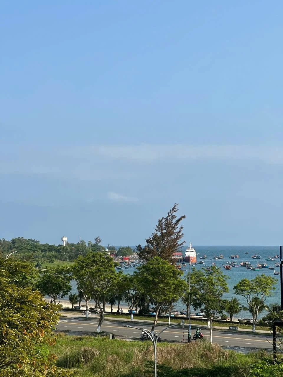 Bán nhà 4 tầng 90m2 view biển Hoàng Sa Nha Trang - Ảnh 1