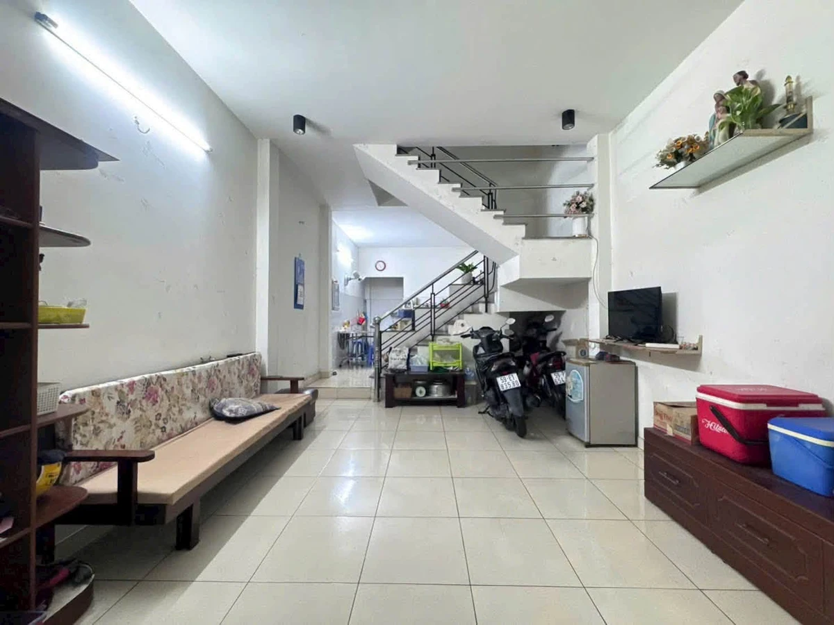 Cho thuê nhà hẻm Tân Bình 48m² 3 phòng ngủ 13 triệu/tháng - Ảnh 1