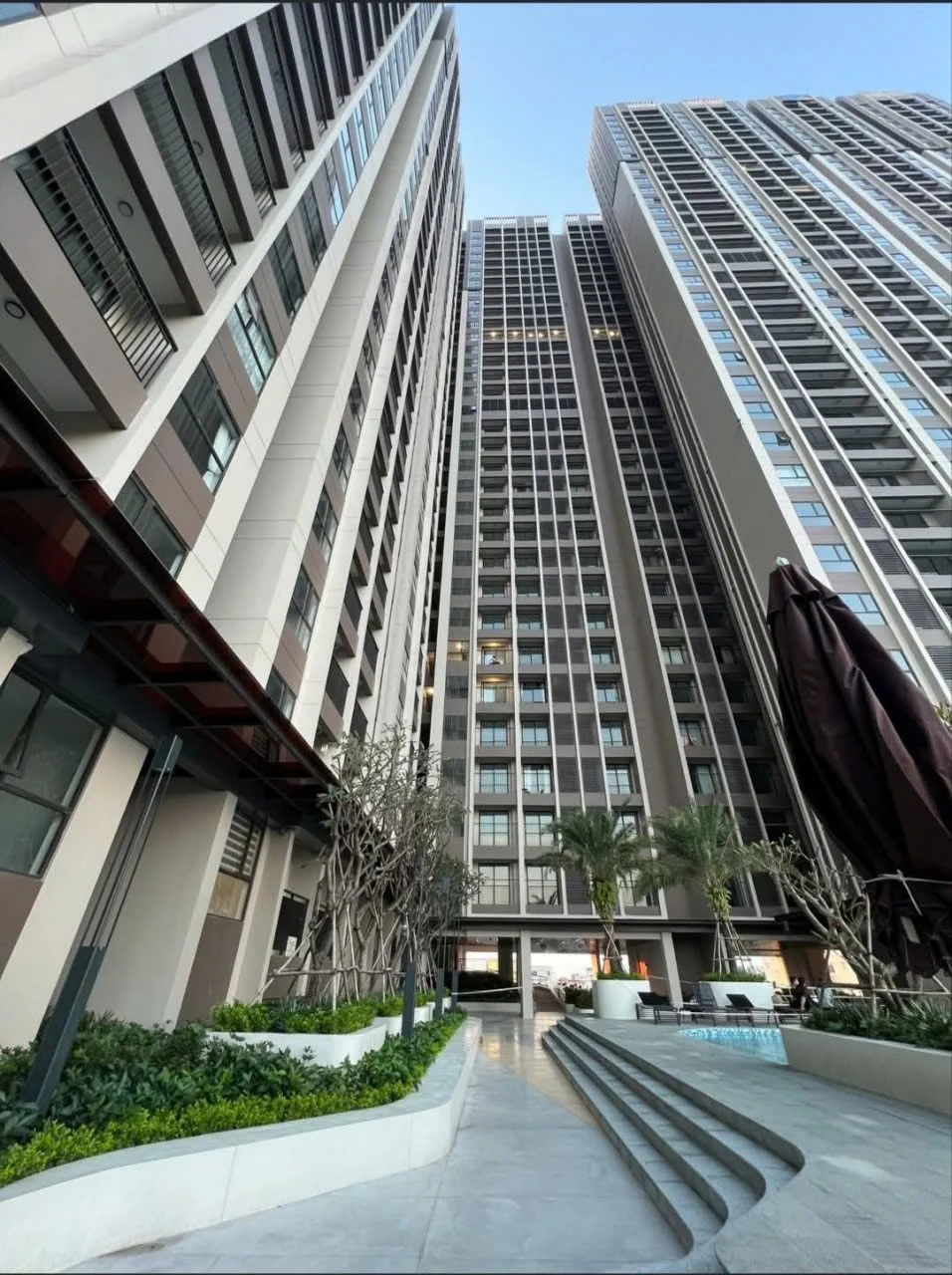 Cho thuê căn hộ 2PN 2WC tại Opal Skyline, 61m2, 5 triệu/tháng - Ảnh 1