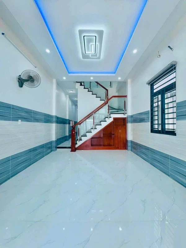 Bán nhà mặt tiền Nguyễn Văn Tố Rạch Giá 92m² 3.45 tỷ