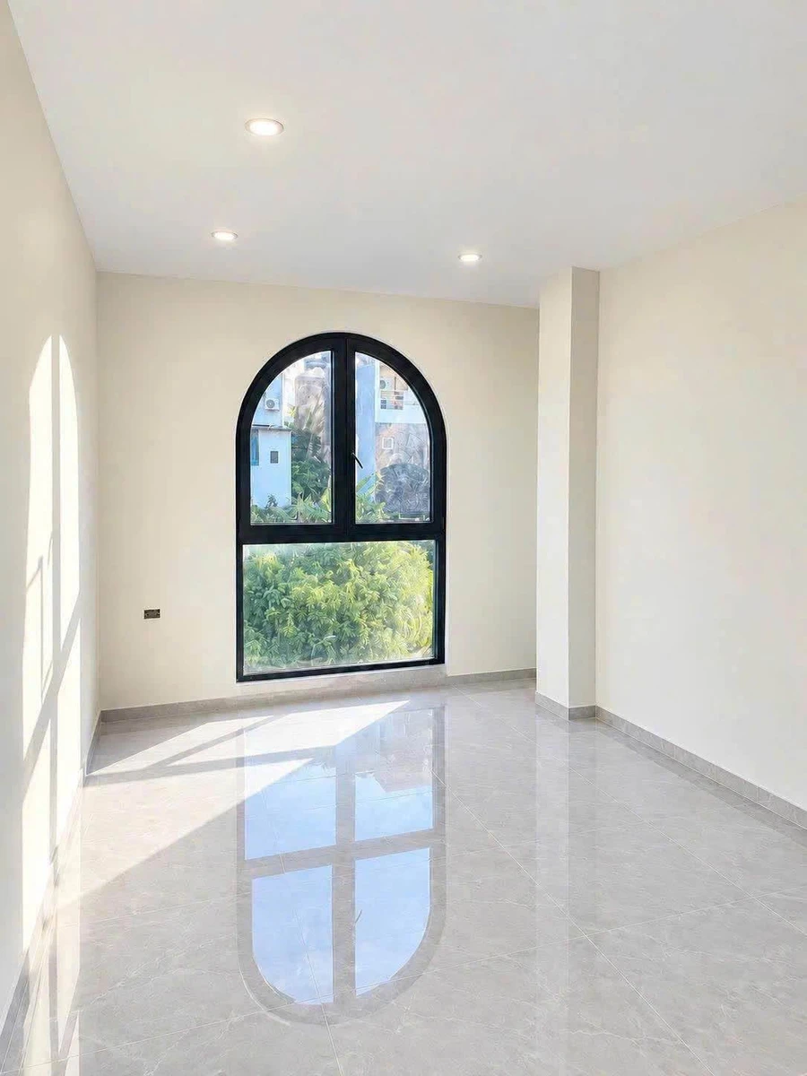 Bán nhà Quận 1 diện tích 62-68m², 5,6 tỷ - Ảnh thu nhỏ 5