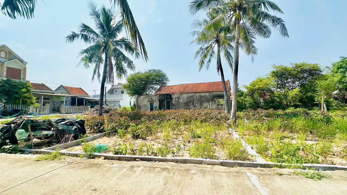 Bán đất biển 6x18m full thổ cách biển 300m tại Đông Hòa, Phú Yên - Ảnh 1