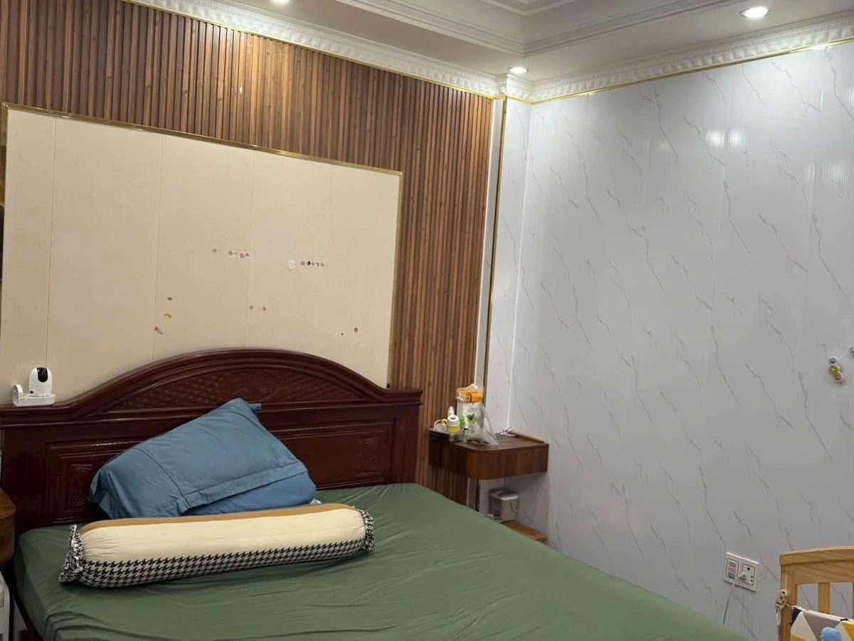 Bán nhà 1 trệt 2 lầu 62m² 3PN Triệu Việt Vương 5,5 tỷ - Ảnh thu nhỏ 2