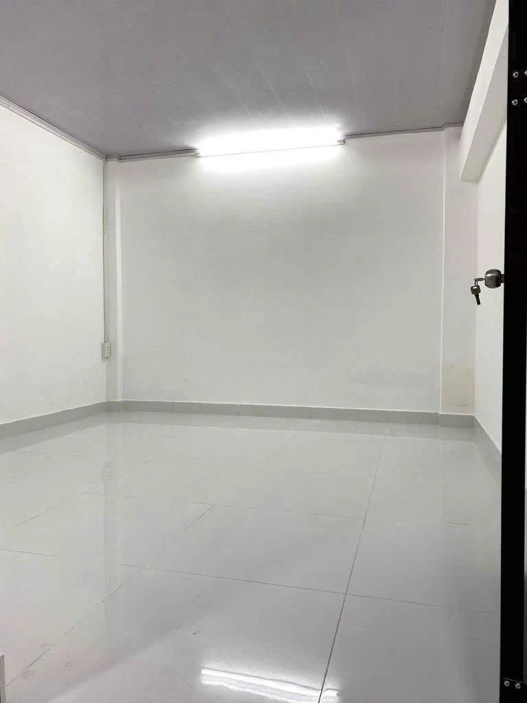 Cho thuê nhà Cách mạng tháng 8 Q.10, 50.75m², 17 triệu/tháng - Ảnh thu nhỏ 4