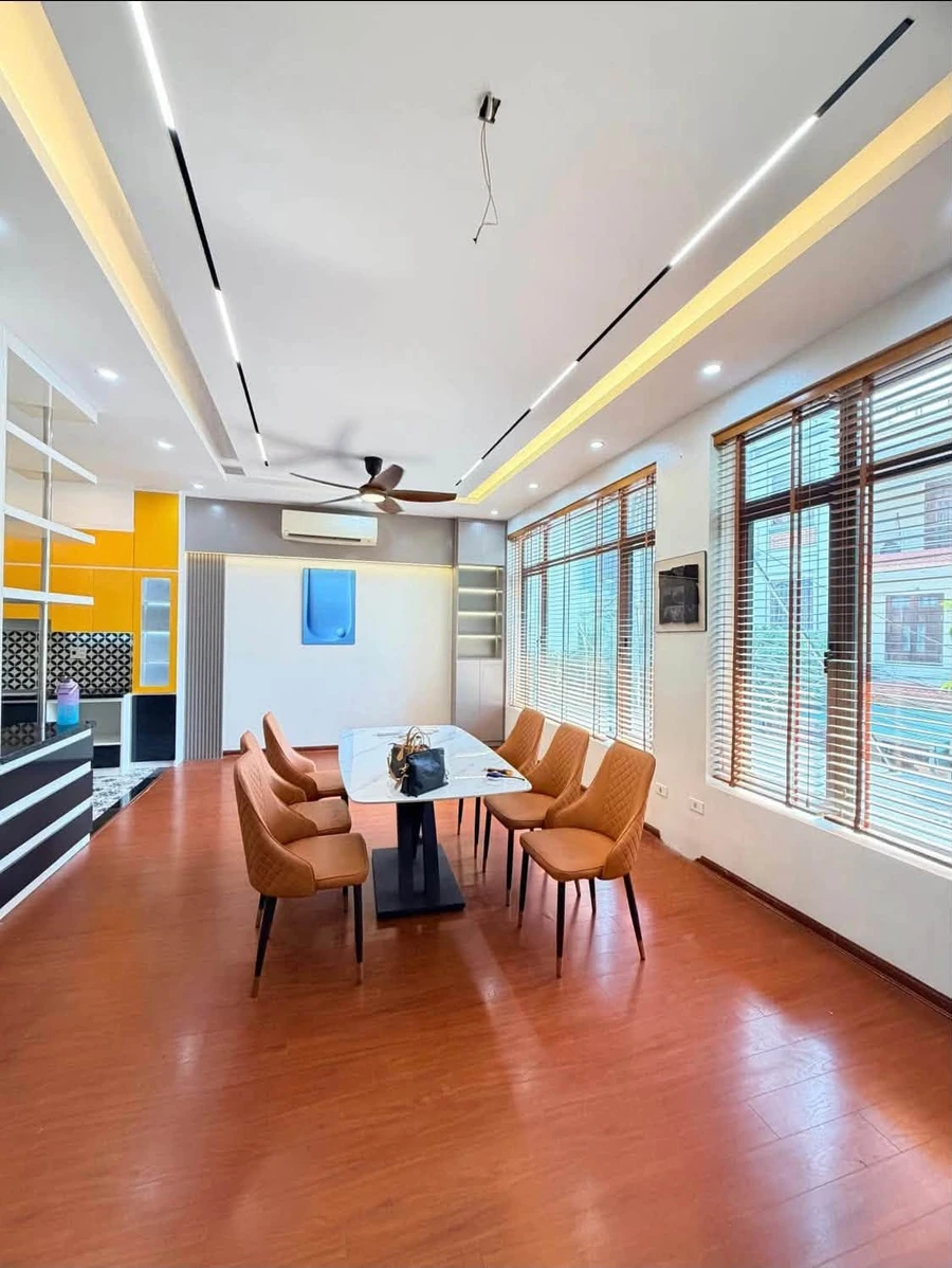 Bán nhà 4 tầng 60m2 Trung Tâm Cao Thắng 5 tỷ - Ảnh thu nhỏ 2