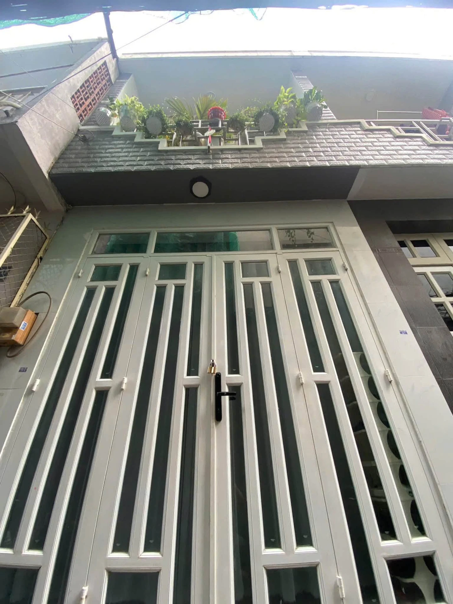 Bán nhà 2 tầng 3,5x10m gần mặt tiền Lê Hồng Phong, Quận 10, giá 5 tỷ - Ảnh 1